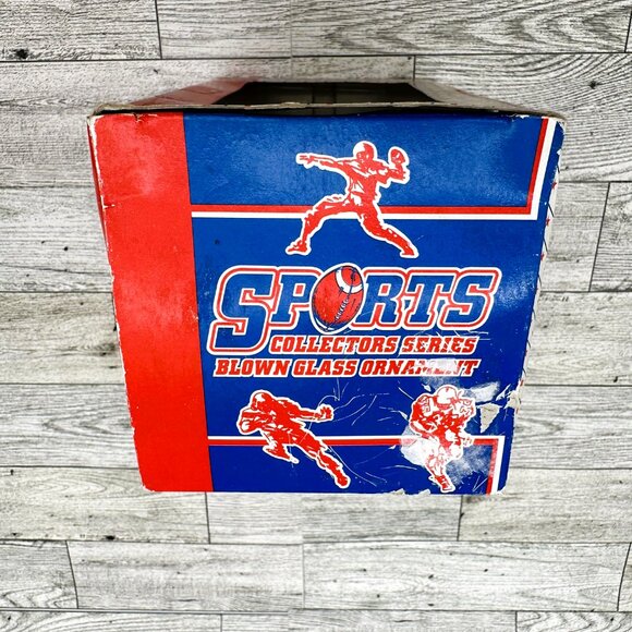 VTG New NFL Sports Collectors Series Oakland Raiders Santa Blown Glass Ornament - Picture 4 of 6